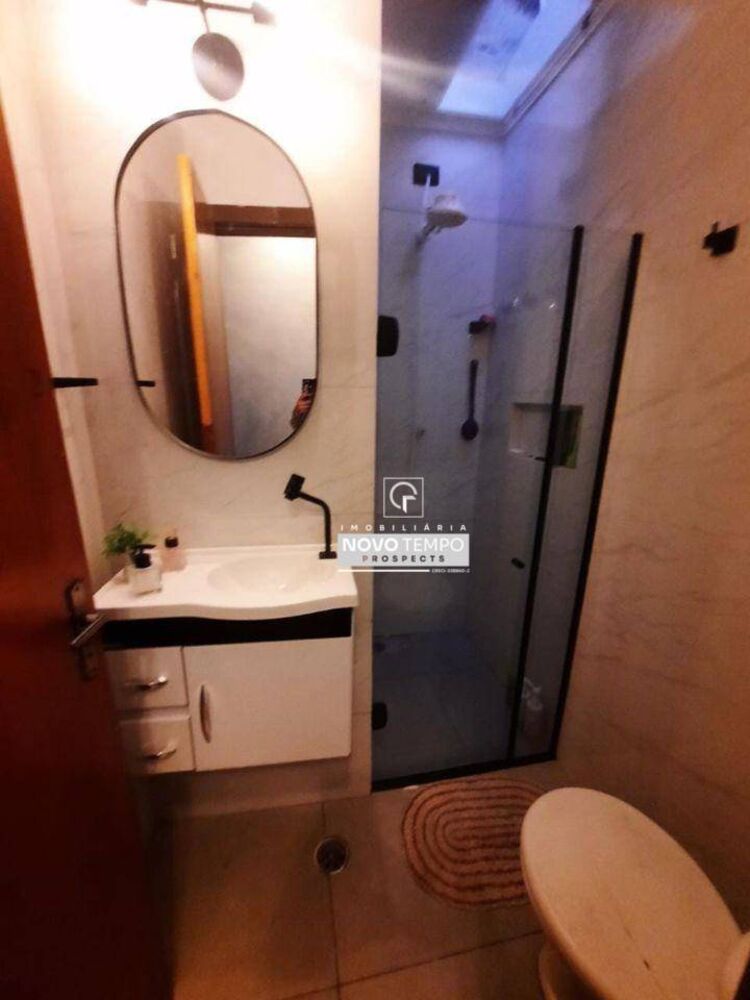 Casa à venda com 2 quartos, 70m² - Foto 8