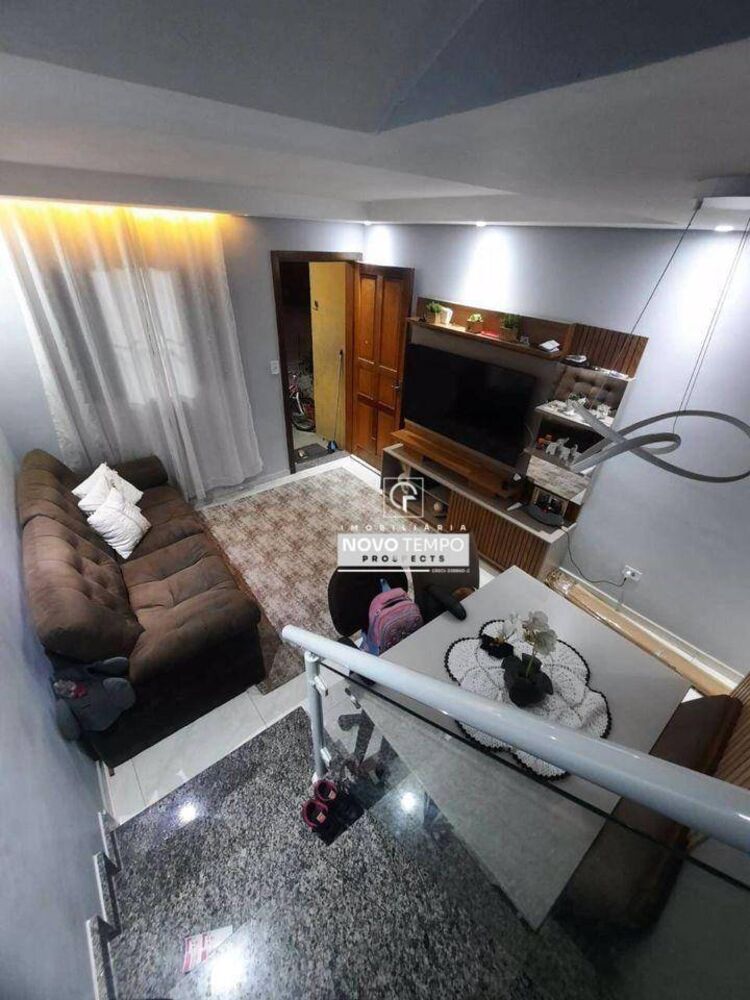 Casa à venda com 2 quartos, 70m² - Foto 11