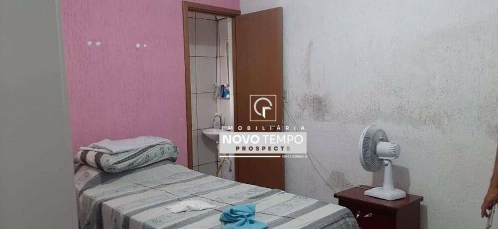 Casa à venda com 6 quartos, 150m² - Foto 15