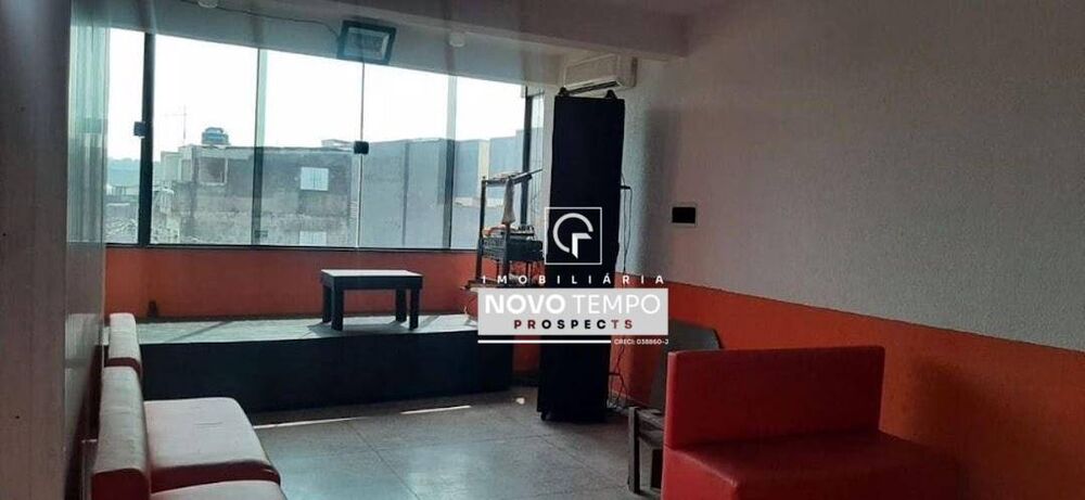 Casa à venda com 6 quartos, 150m² - Foto 9