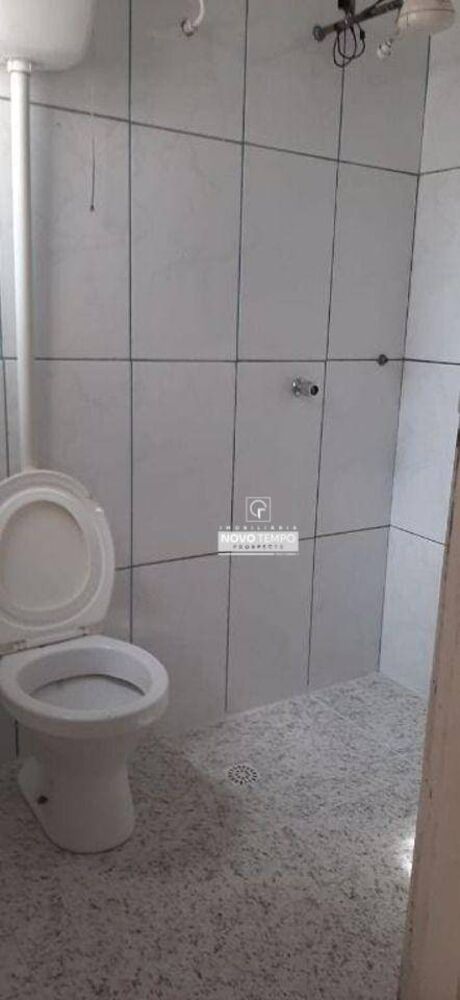 Casa à venda com 6 quartos, 150m² - Foto 18