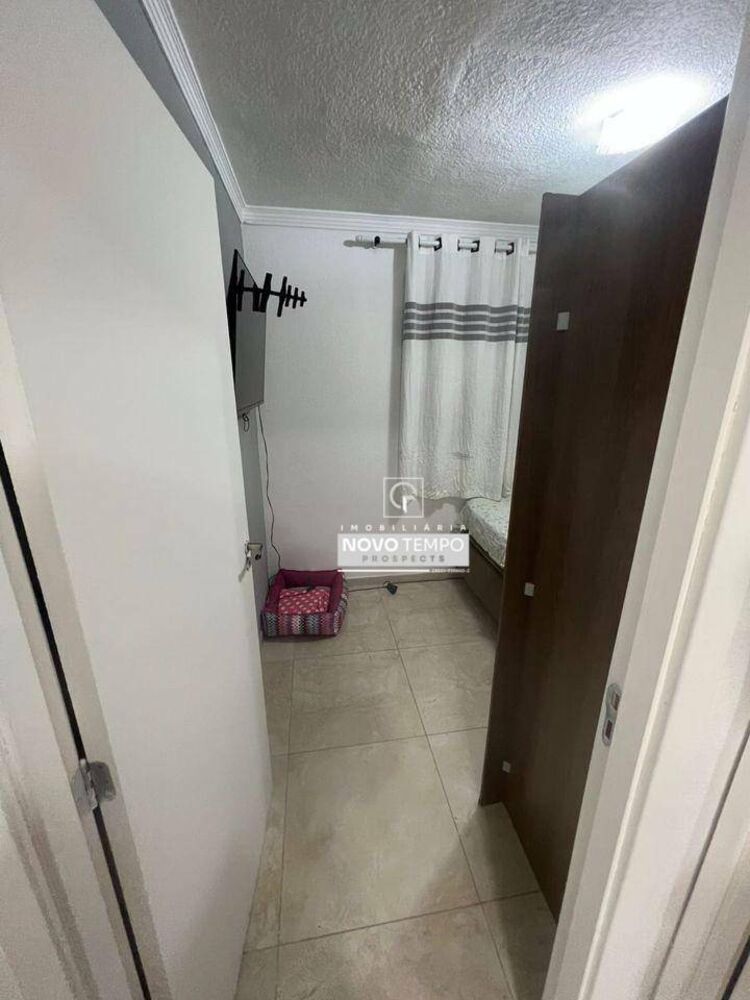 Apartamento à venda com 2 quartos, 44m² - Foto 4