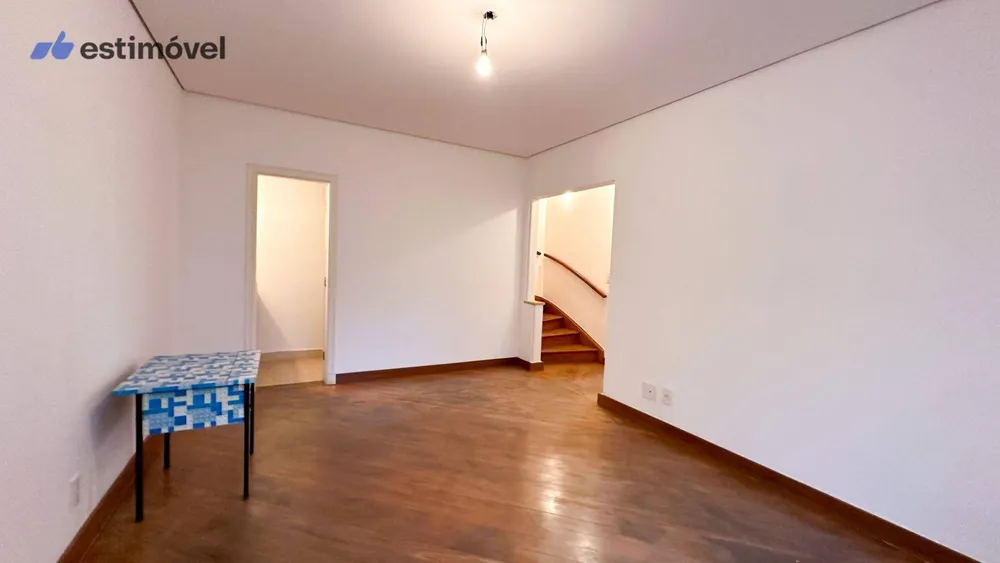 Casa, 6 quartos, 243 m² - Foto 3