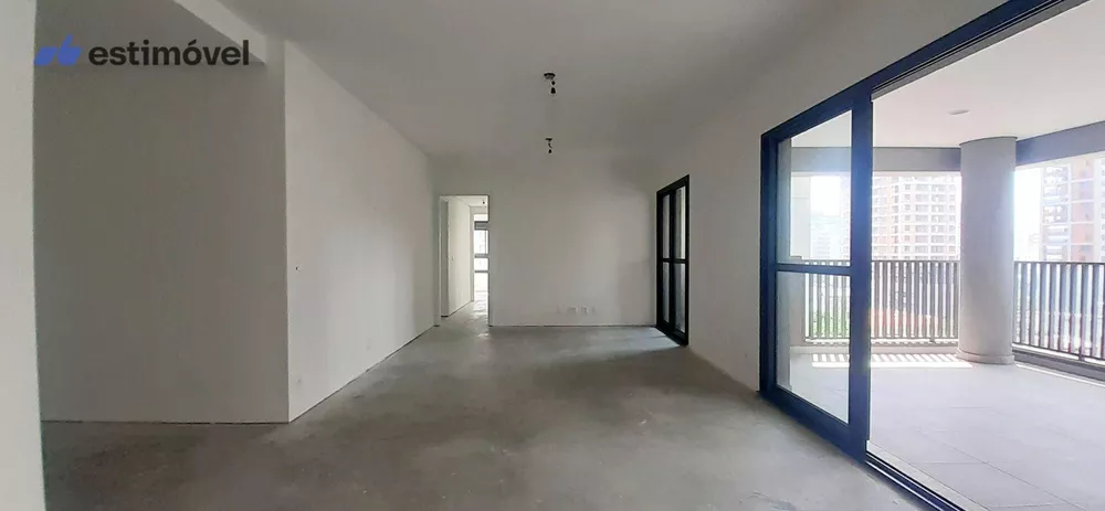 Apartamento à venda com 3 quartos, 150m² - Foto 1