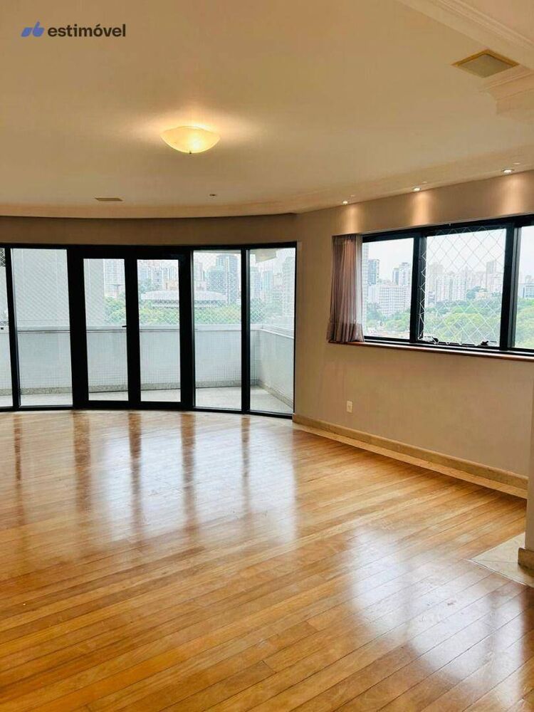 Apartamento à venda com 4 quartos, 190m² - Foto 1