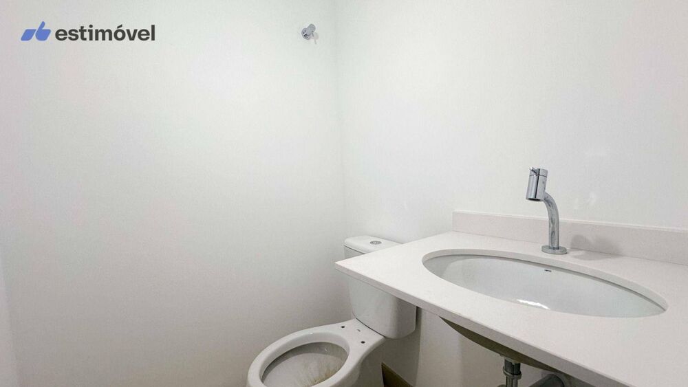 Apartamento à venda com 3 quartos, 195m² - Foto 2