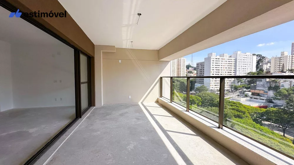 Apartamento, 3 quartos, 140 m² - Foto 1