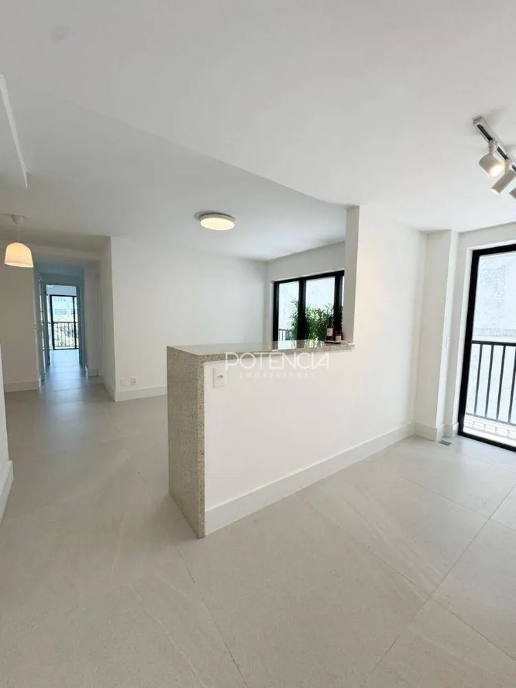 Apartamento, 3 quartos, 90 m² - Foto 1