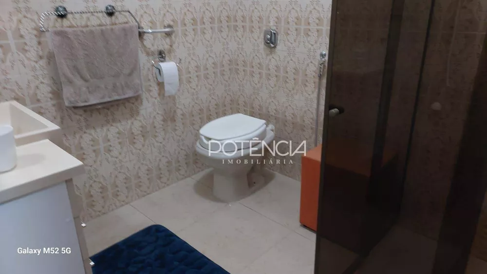 Casa, 6 quartos, 192 m² - Foto 4