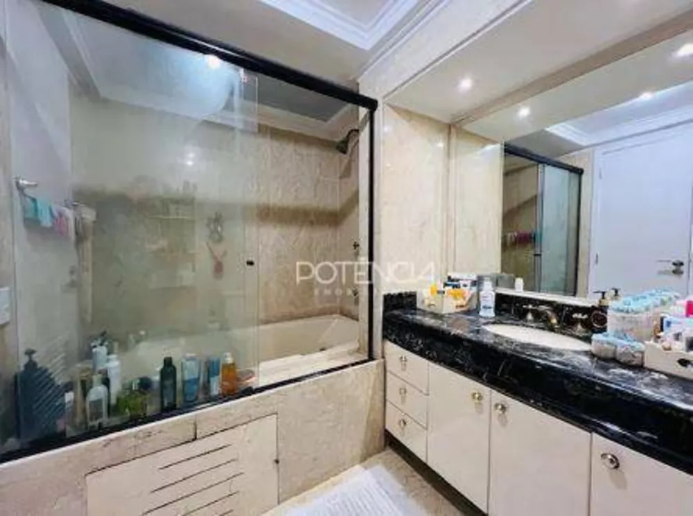 Apartamento, 4 quartos, 203 m² - Foto 23