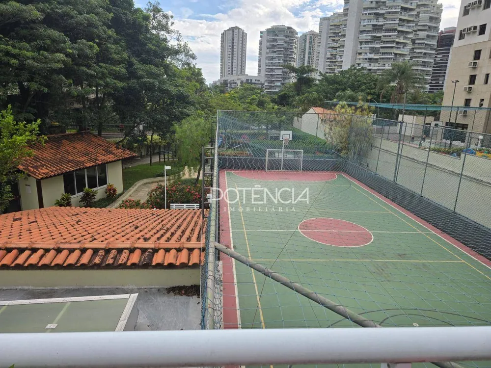Cobertura, 3 quartos, 230 m² - Foto 35