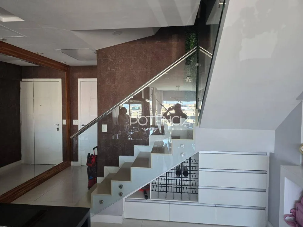 Cobertura, 3 quartos, 230 m² - Foto 15