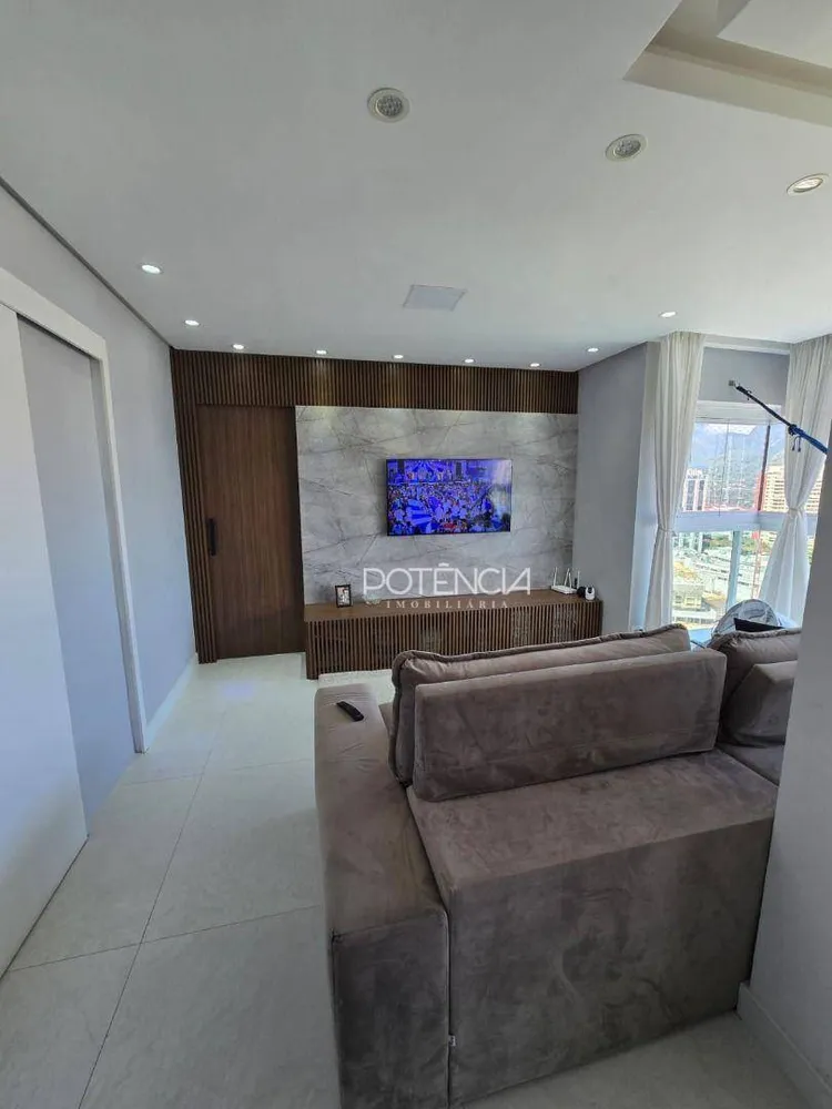 Cobertura, 3 quartos, 230 m² - Foto 13