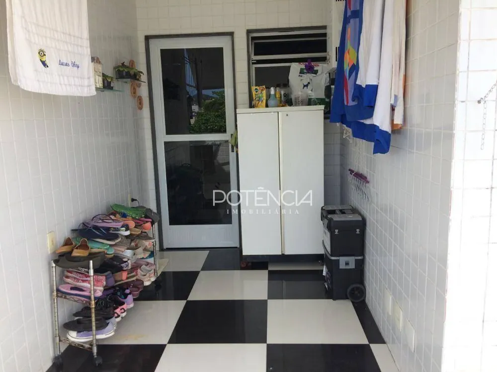 Cobertura, 3 quartos, 226 m² - Foto 6