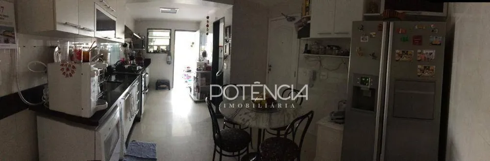 Cobertura, 3 quartos, 226 m² - Foto 14
