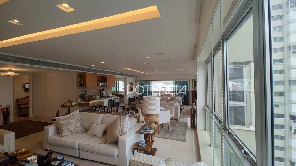 Apartamento, 3 quartos, 261 m² - Foto 30