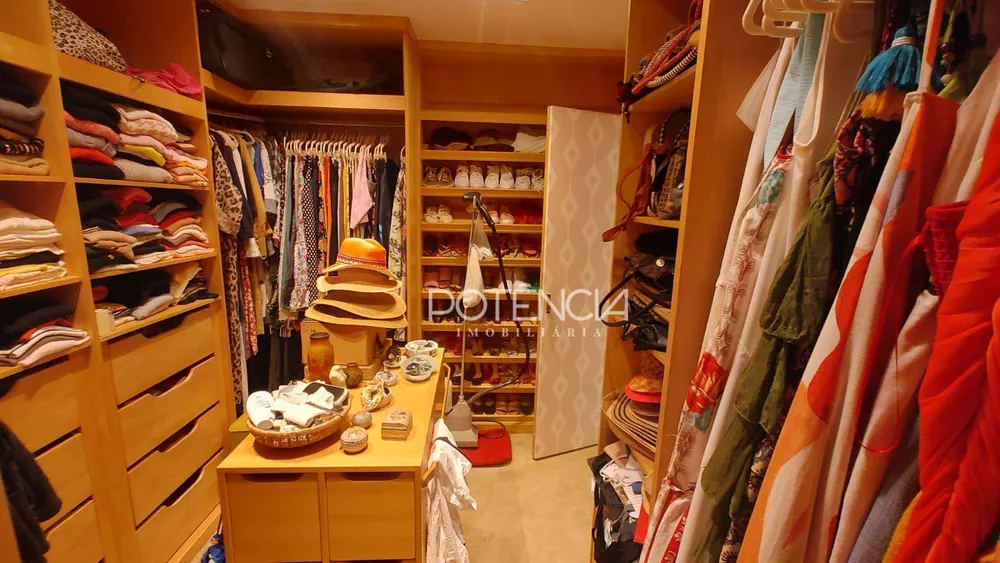 Apartamento, 3 quartos, 261 m² - Foto 8