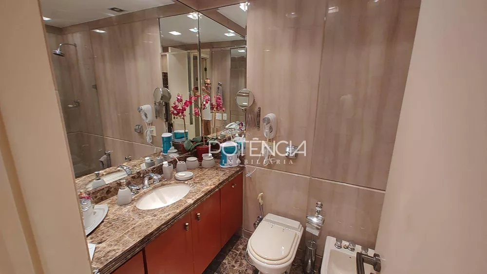 Apartamento, 3 quartos, 261 m² - Foto 23