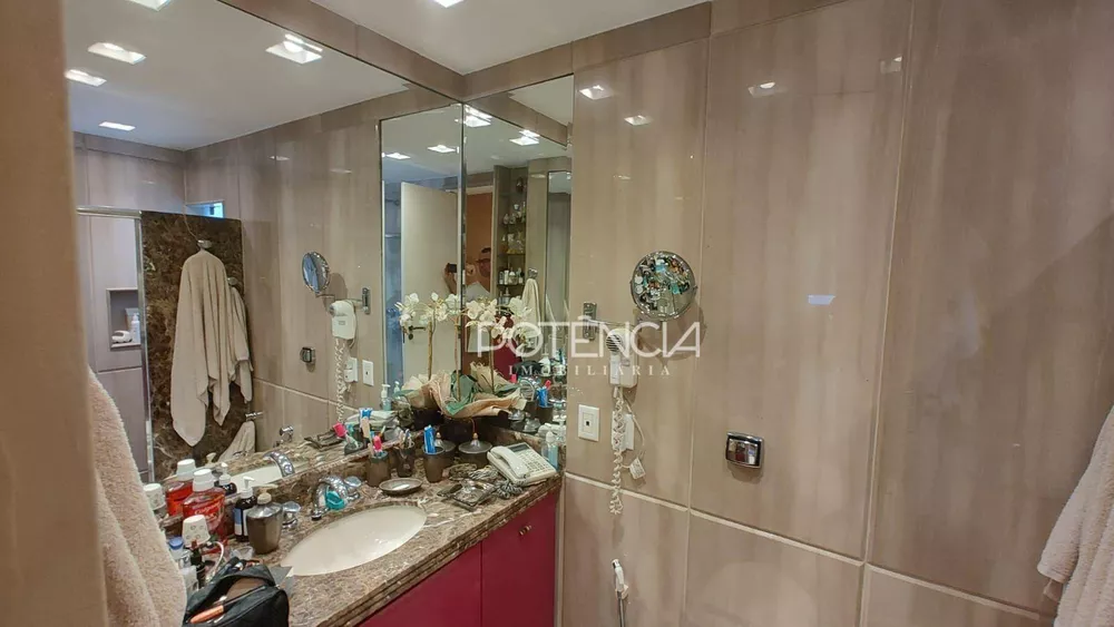 Apartamento, 3 quartos, 261 m² - Foto 24