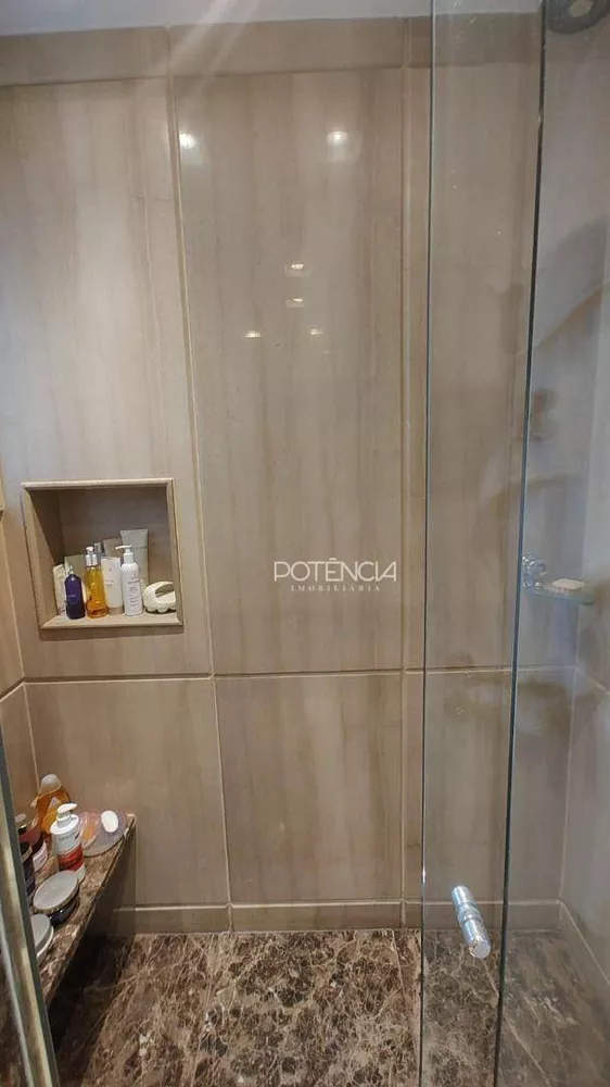 Apartamento, 3 quartos, 261 m² - Foto 20