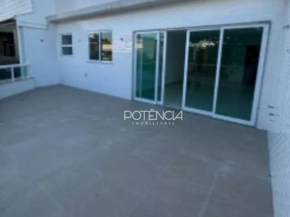 Cobertura, 3 quartos, 180 m² - Foto 2