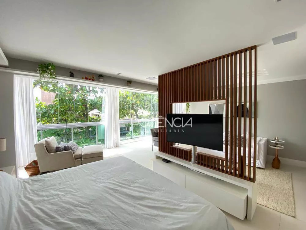 Cobertura, 3 quartos, 230 m² - Foto 14