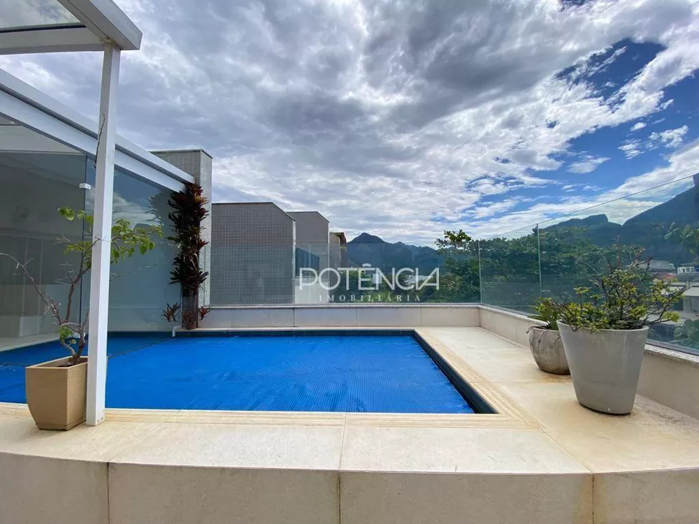 Cobertura, 3 quartos, 230 m² - Foto 4