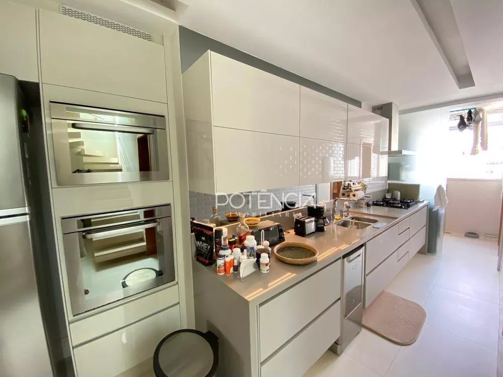 Cobertura, 3 quartos, 230 m² - Foto 21