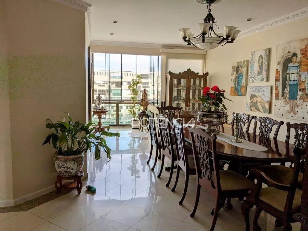 Cobertura, 3 quartos, 275 m² - Foto 4