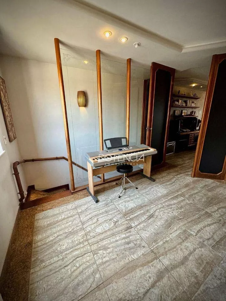 Cobertura, 5 quartos, 336 m² - Foto 30
