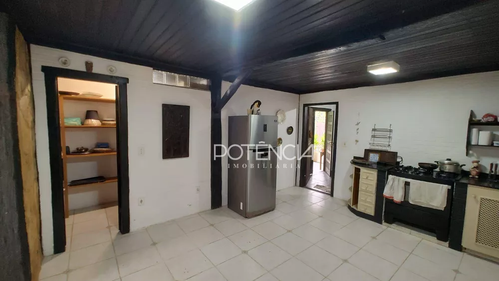 Casa, 4 quartos, 350 m² - Foto 19
