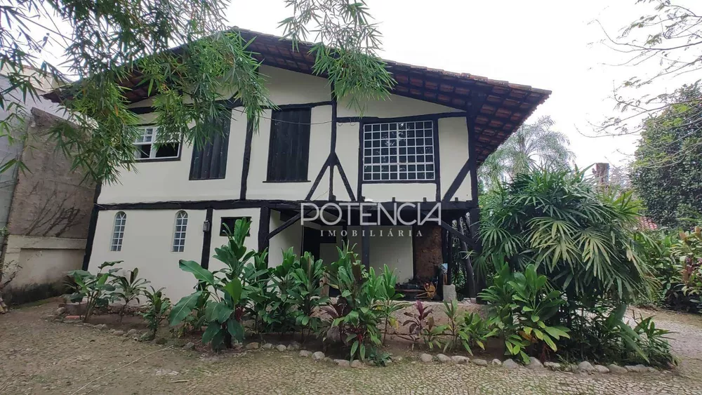 Casa, 4 quartos, 350 m² - Foto 1