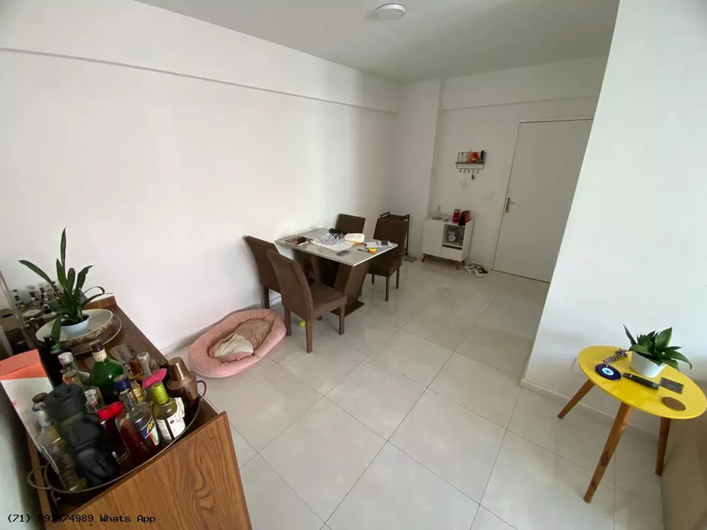 Apartamento à venda com 2 quartos, 70m² - Foto 3