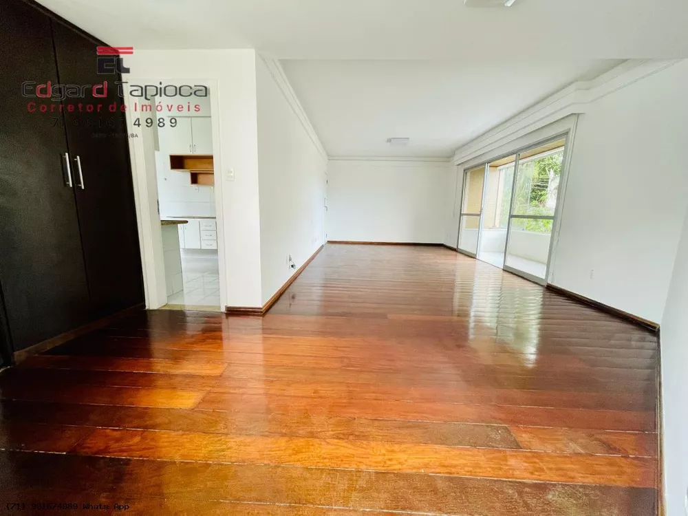 Apartamento à venda com 3 quartos, 147m² - Foto 2