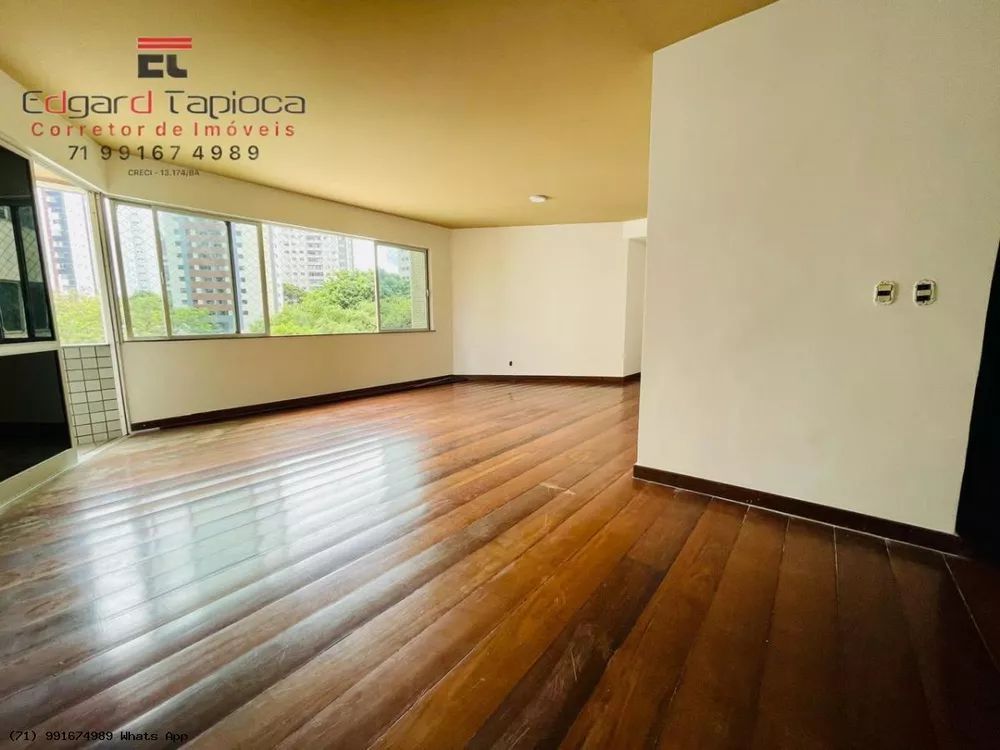 Apartamento à venda com 4 quartos, 200m² - Foto 1