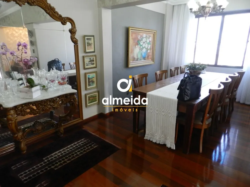 Cobertura, 3 quartos, 264 m² - Foto 4