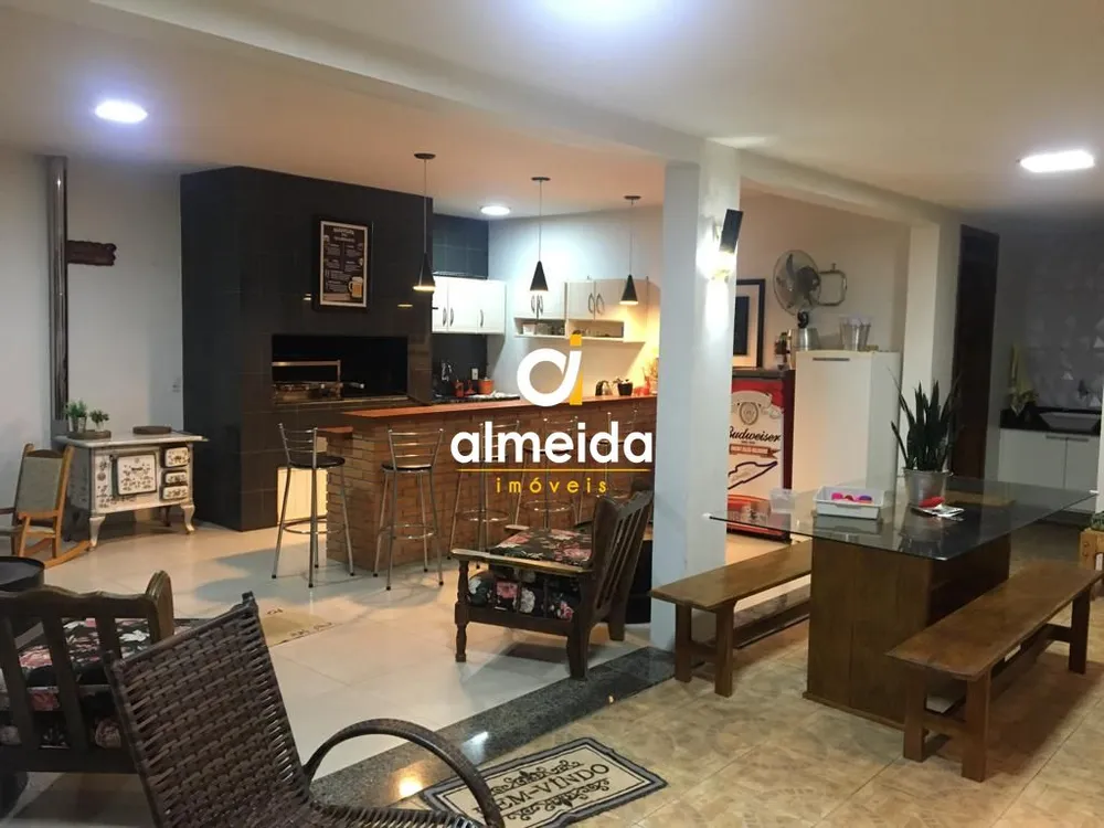 Casa, 3 quartos, 300 m² - Foto 3