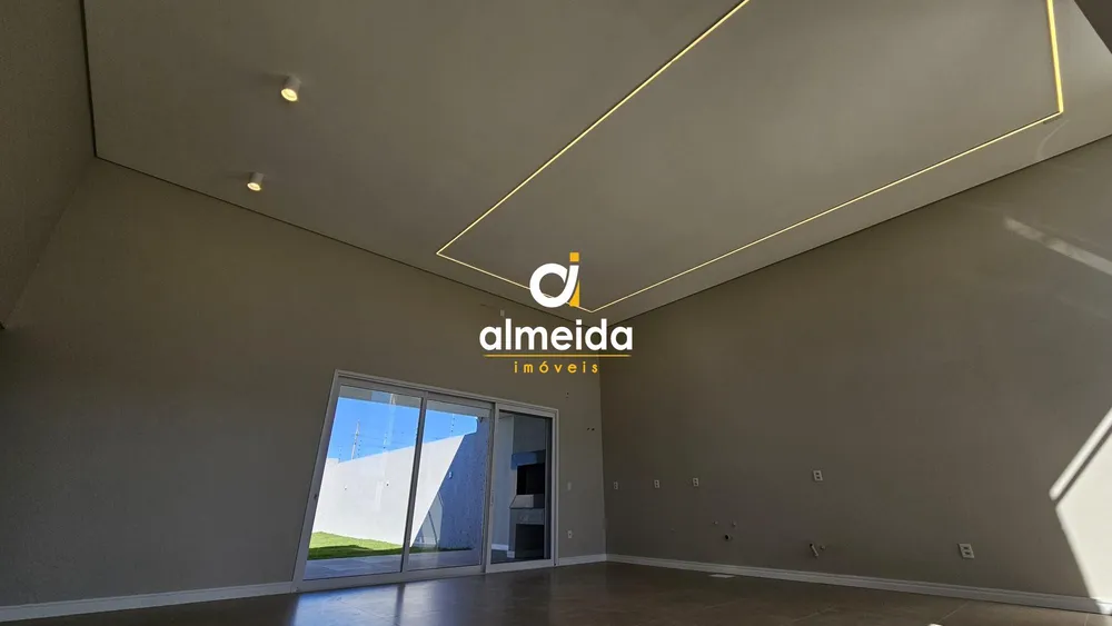 Casa, 3 quartos, 203 m² - Foto 2