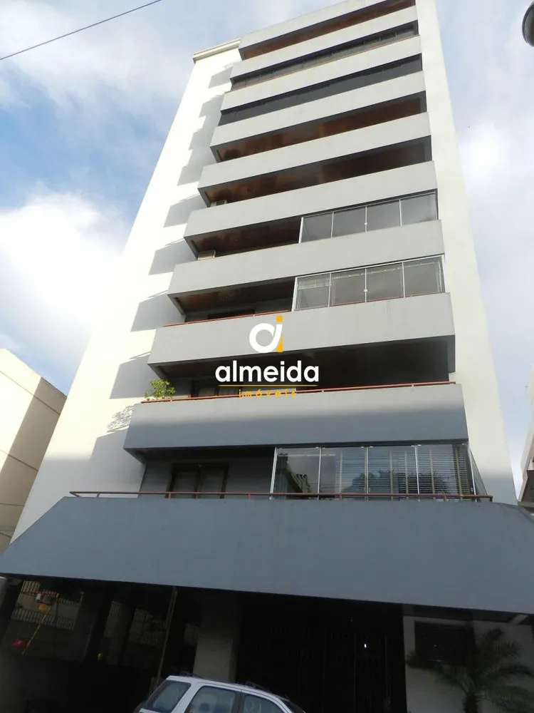 Apartamento, 3 quartos, 217 m² - Foto 2