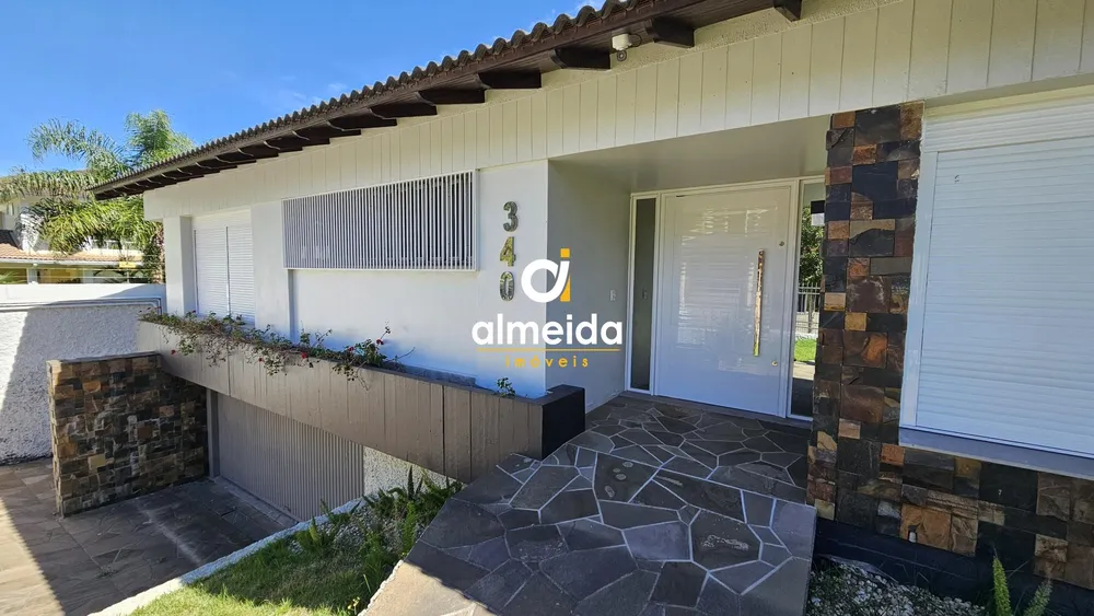 Casa, 3 quartos, 300 m² - Foto 2