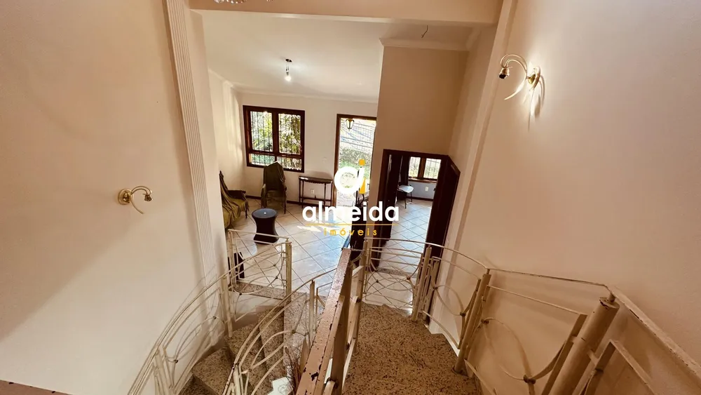 Casa, 3 quartos, 189 m² - Foto 2