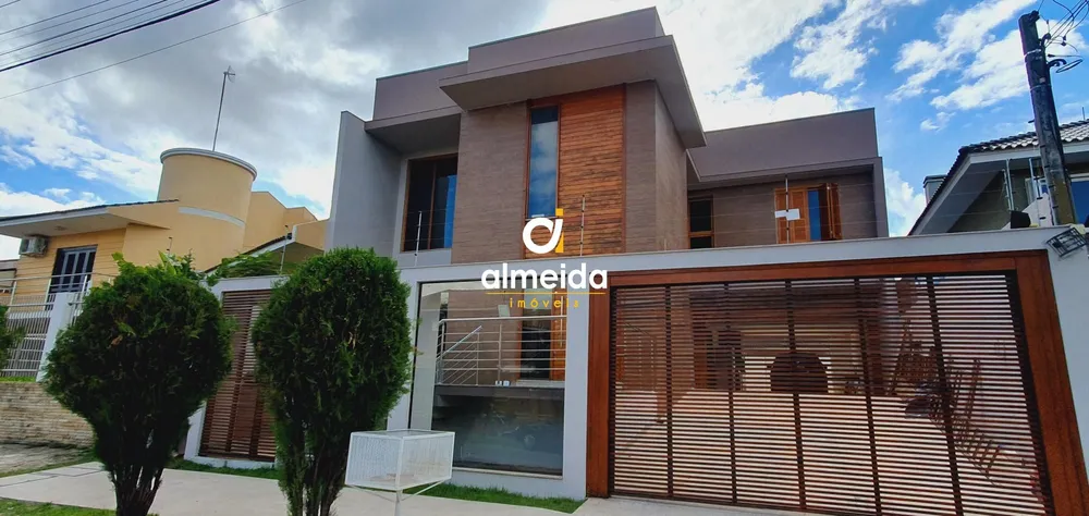 Casa, 3 quartos, 280 m² - Foto 1