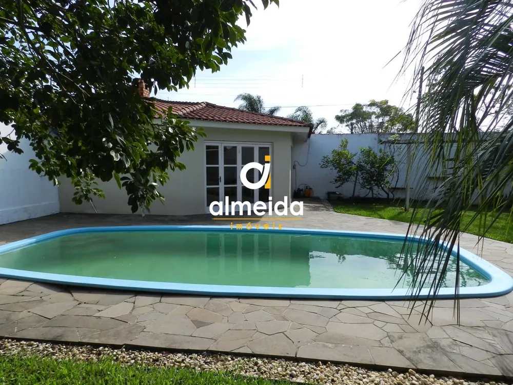 Casa, 3 quartos, 210 m² - Foto 4