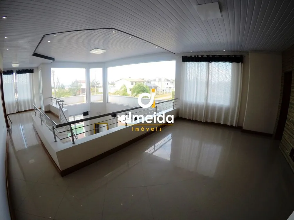 Casa, 5 quartos, 348 m² - Foto 1