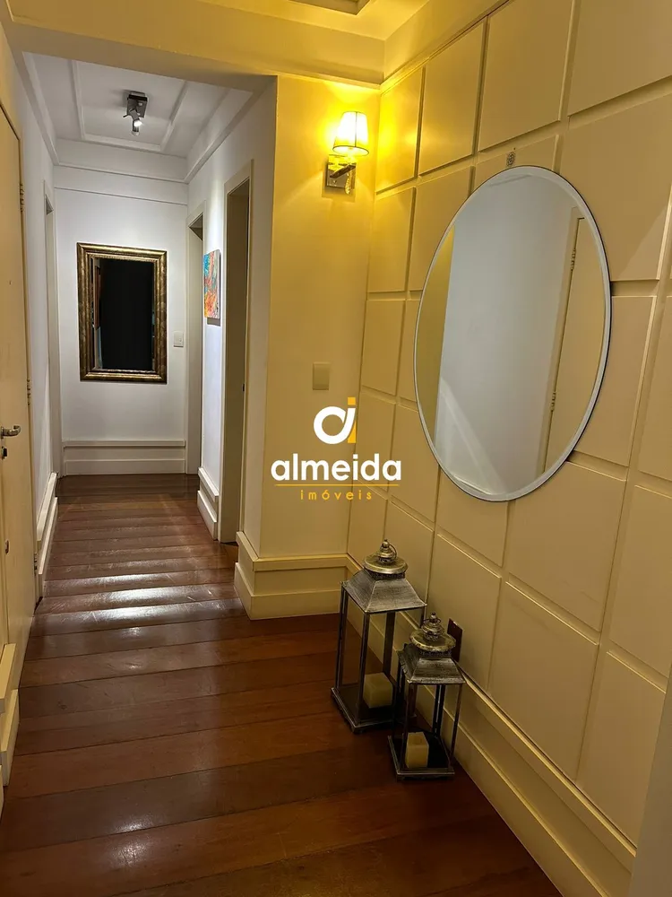 Apartamento, 3 quartos, 165 m² - Foto 2