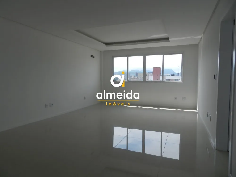Cobertura, 4 quartos, 217 m² - Foto 4