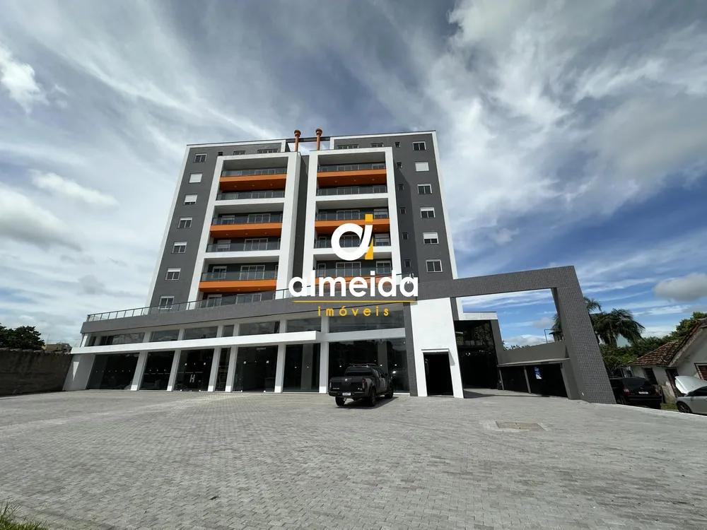 Apartamento, 3 quartos, 135 m² - Foto 1
