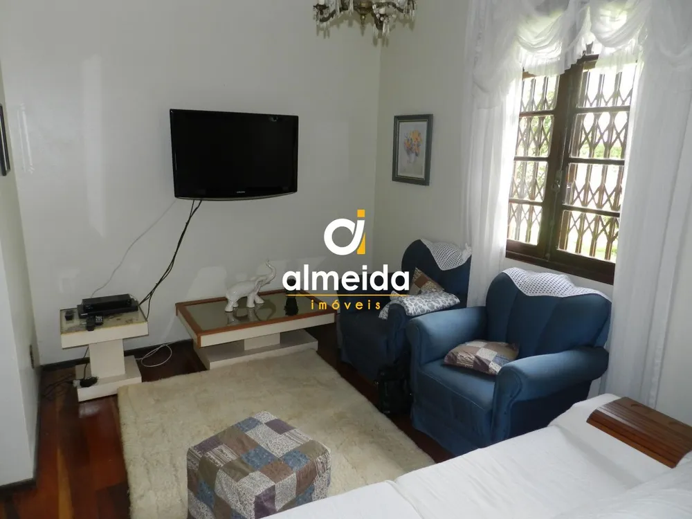 Casa, 3 quartos, 448 m² - Foto 3