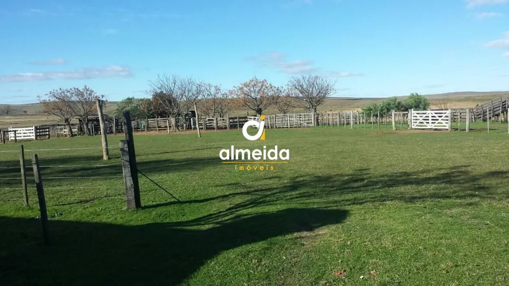 Loteamento e Condomínio, 1100 m² - Foto 1