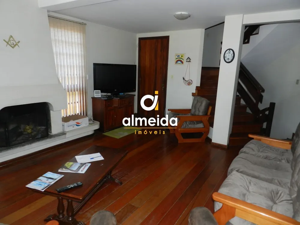 Casa, 4 quartos, 411 m² - Foto 2